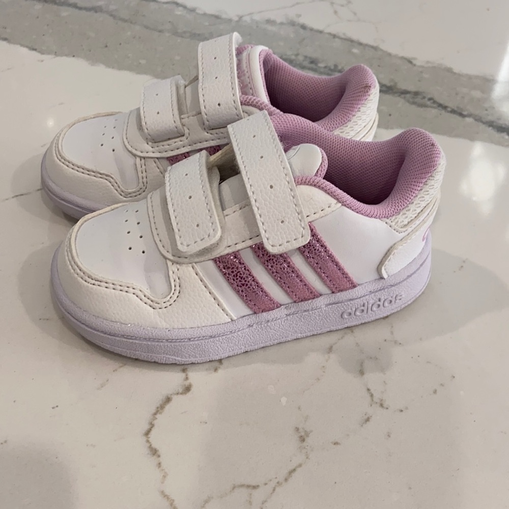 EUC toddler adidas pink sparkle sneakers
